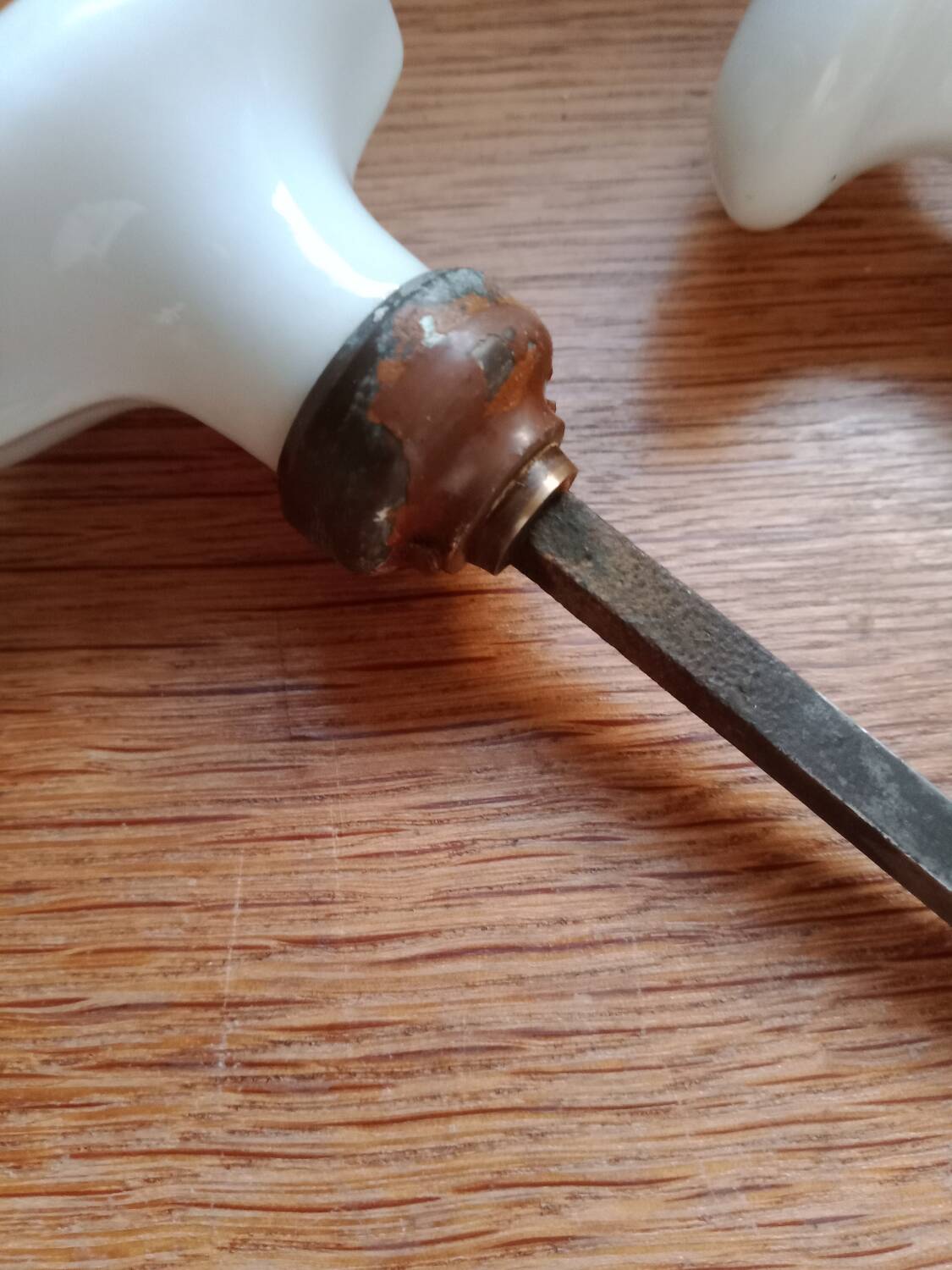 Porcelain door handles