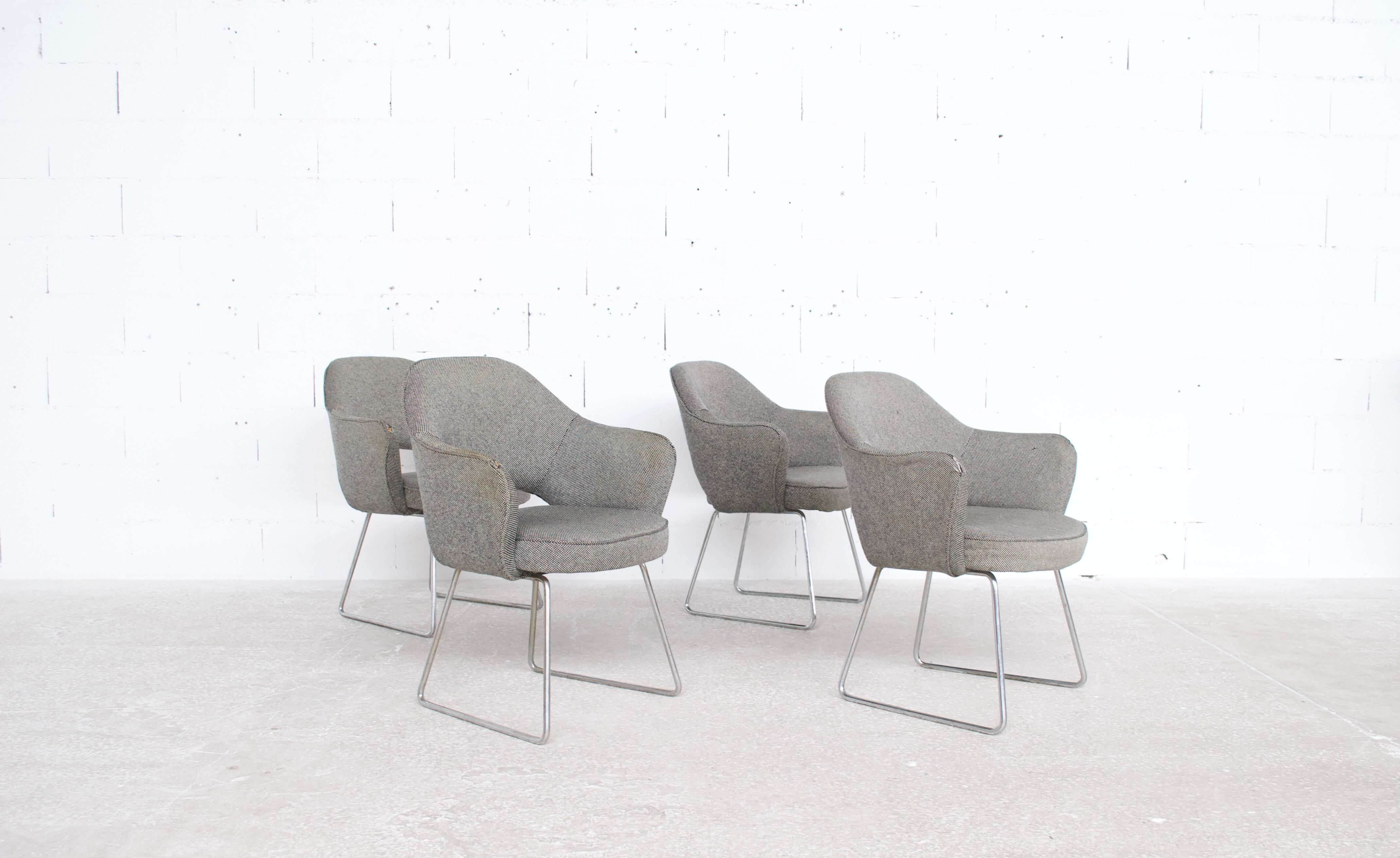4 armchairs Knoll International 60's Eero Saarinen