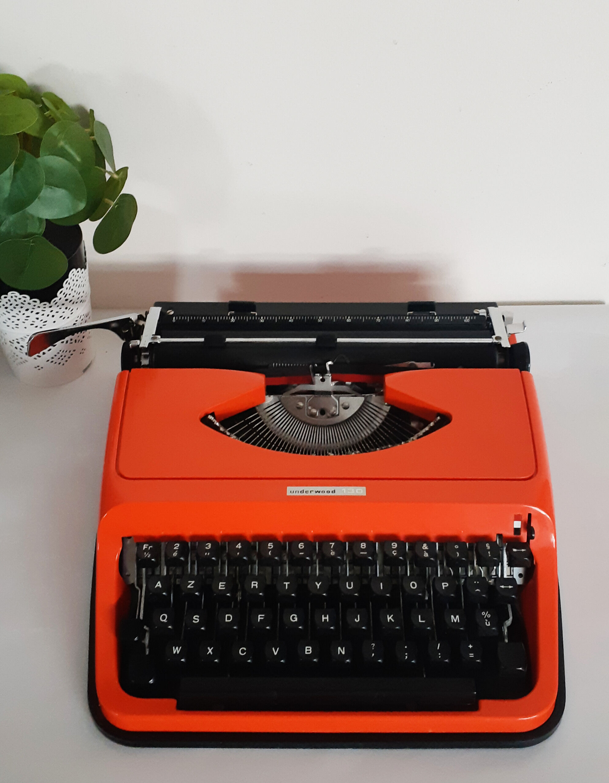 Red typewriter, functional