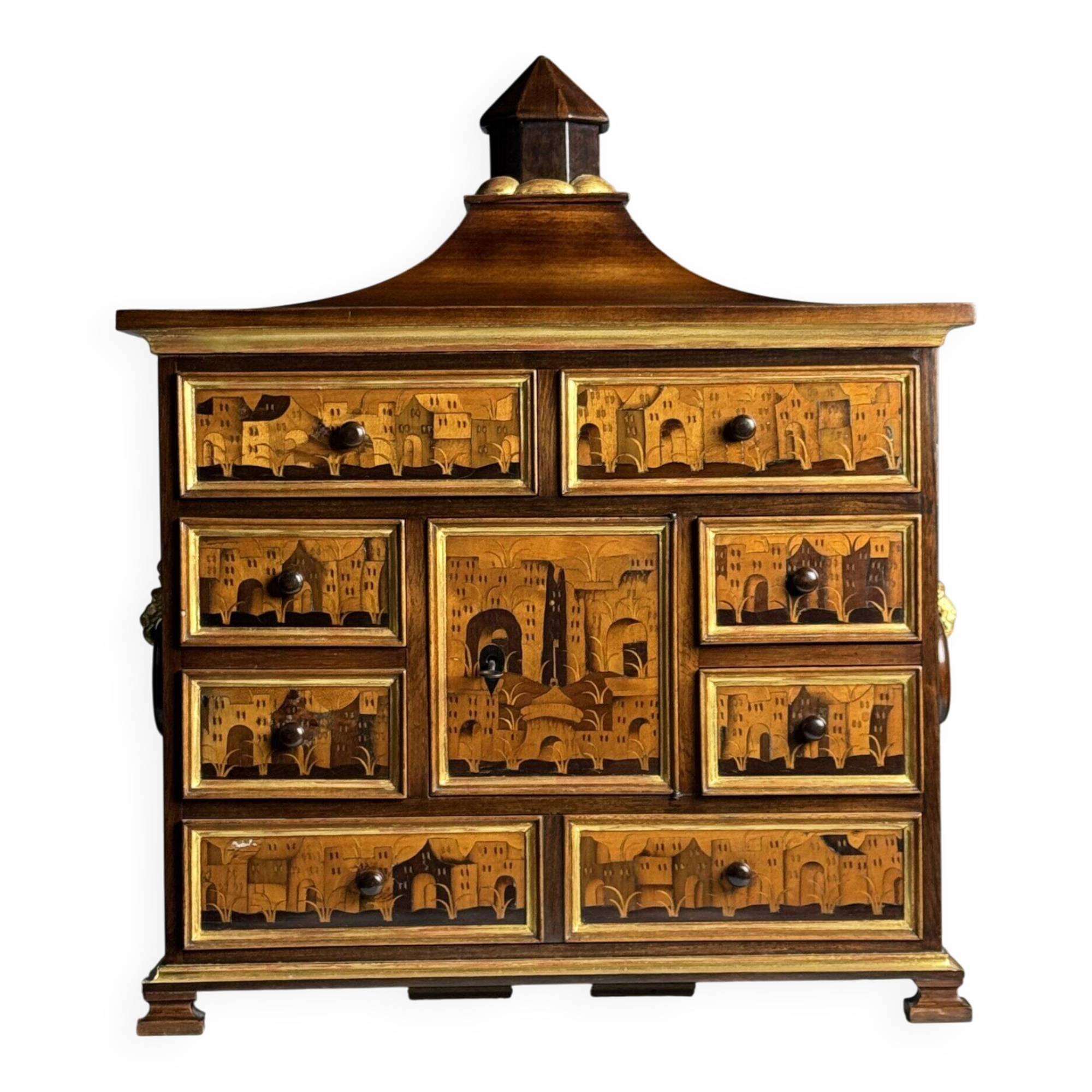 Cabinet d'art en marqueterie allemande