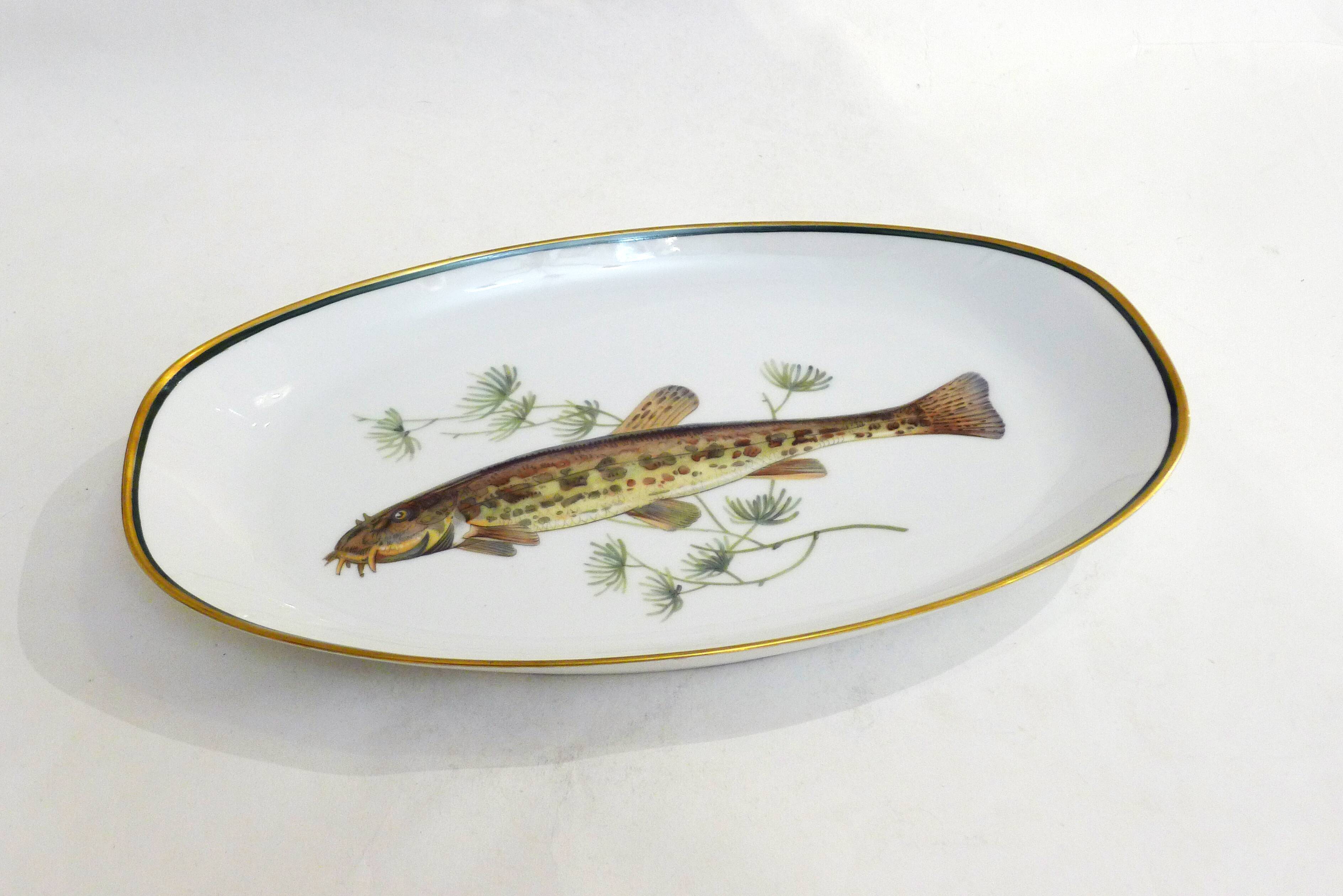 Porcelain fish dish