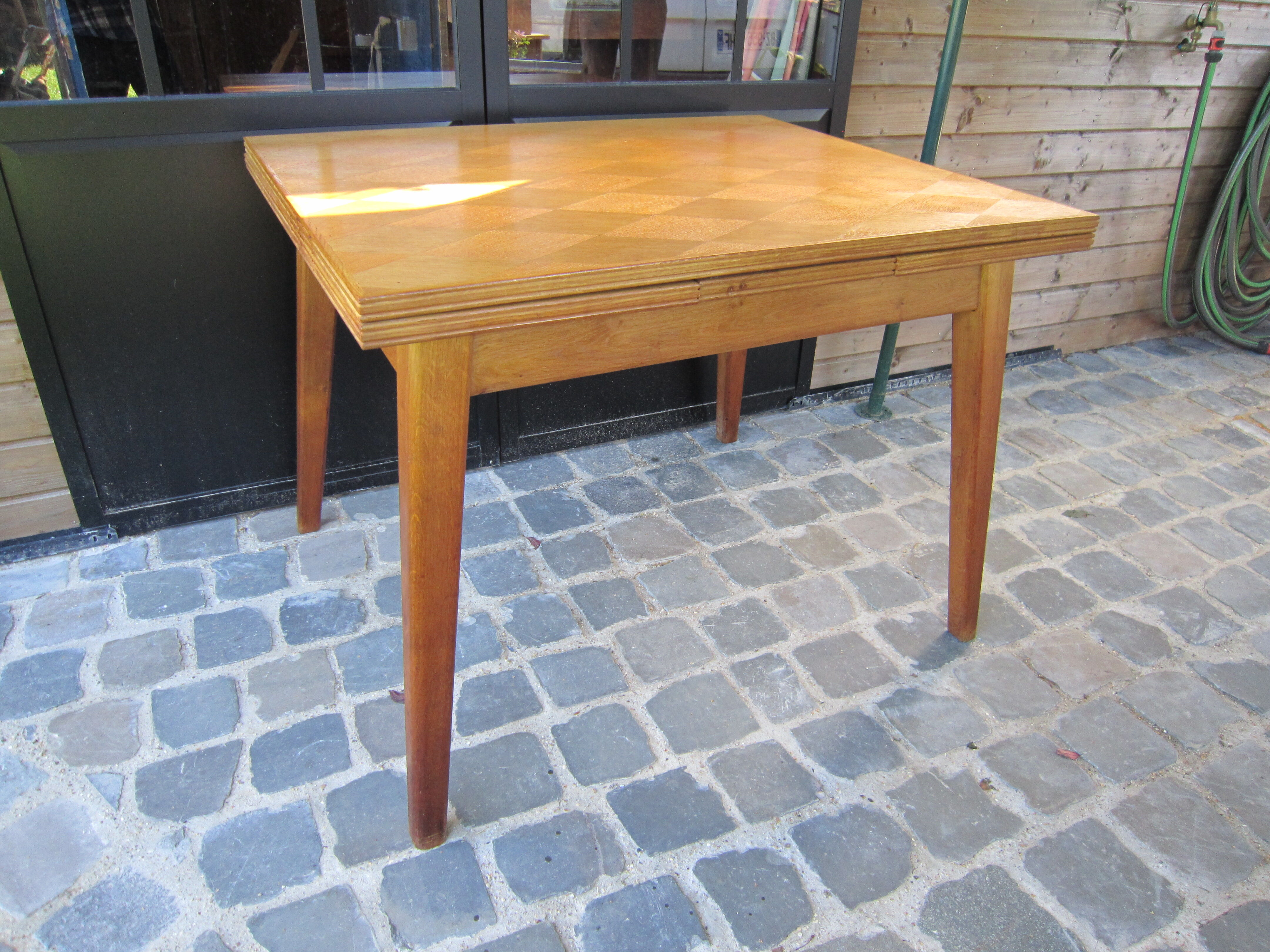 Rectangle with extensions dining table