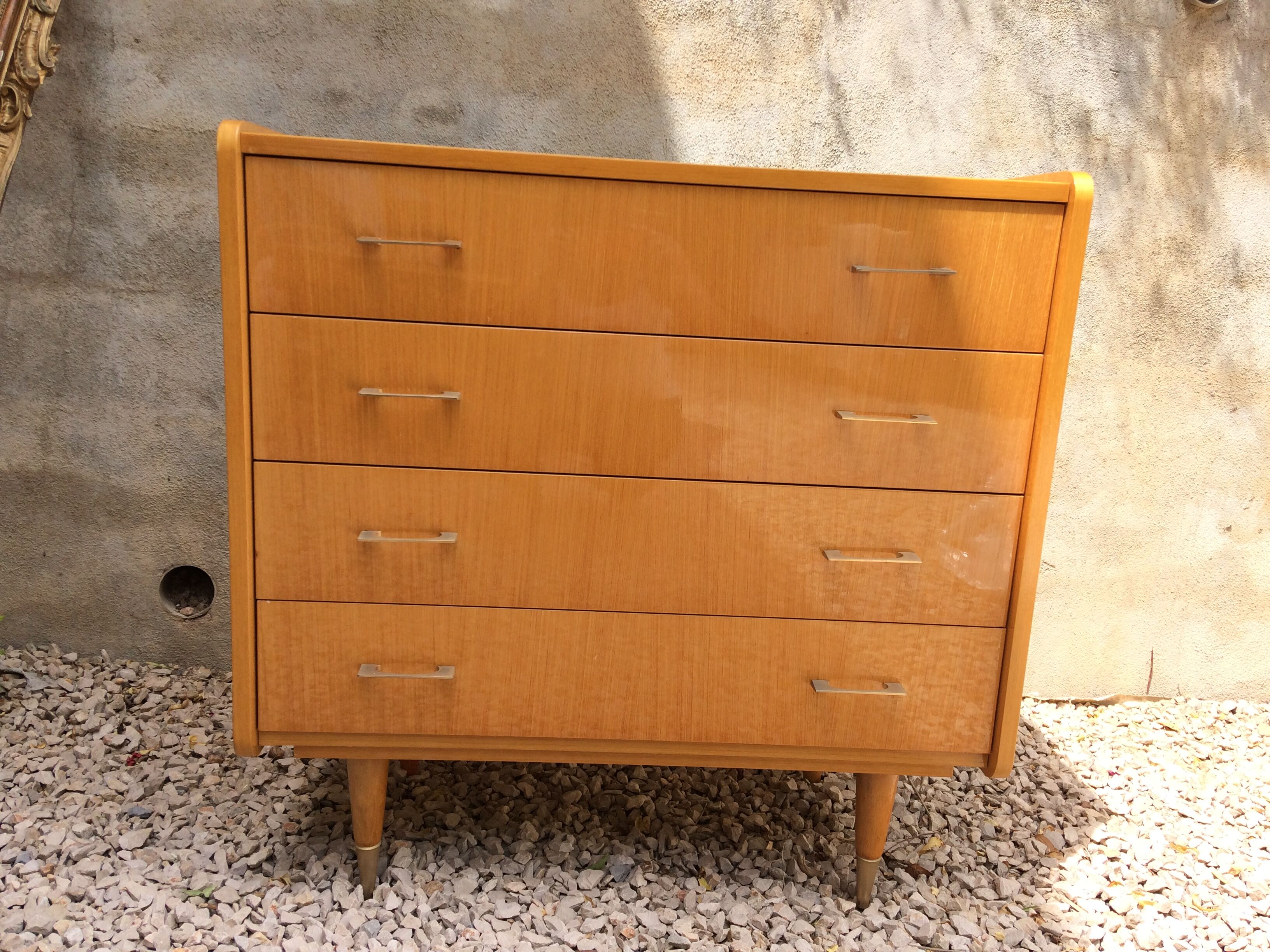 Commode vintage