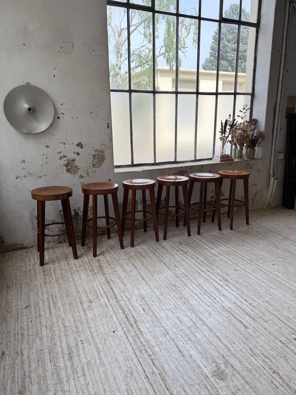 6 vintage Baumann bar stools