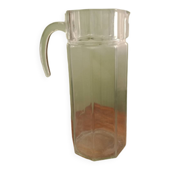 Octagonal carafe