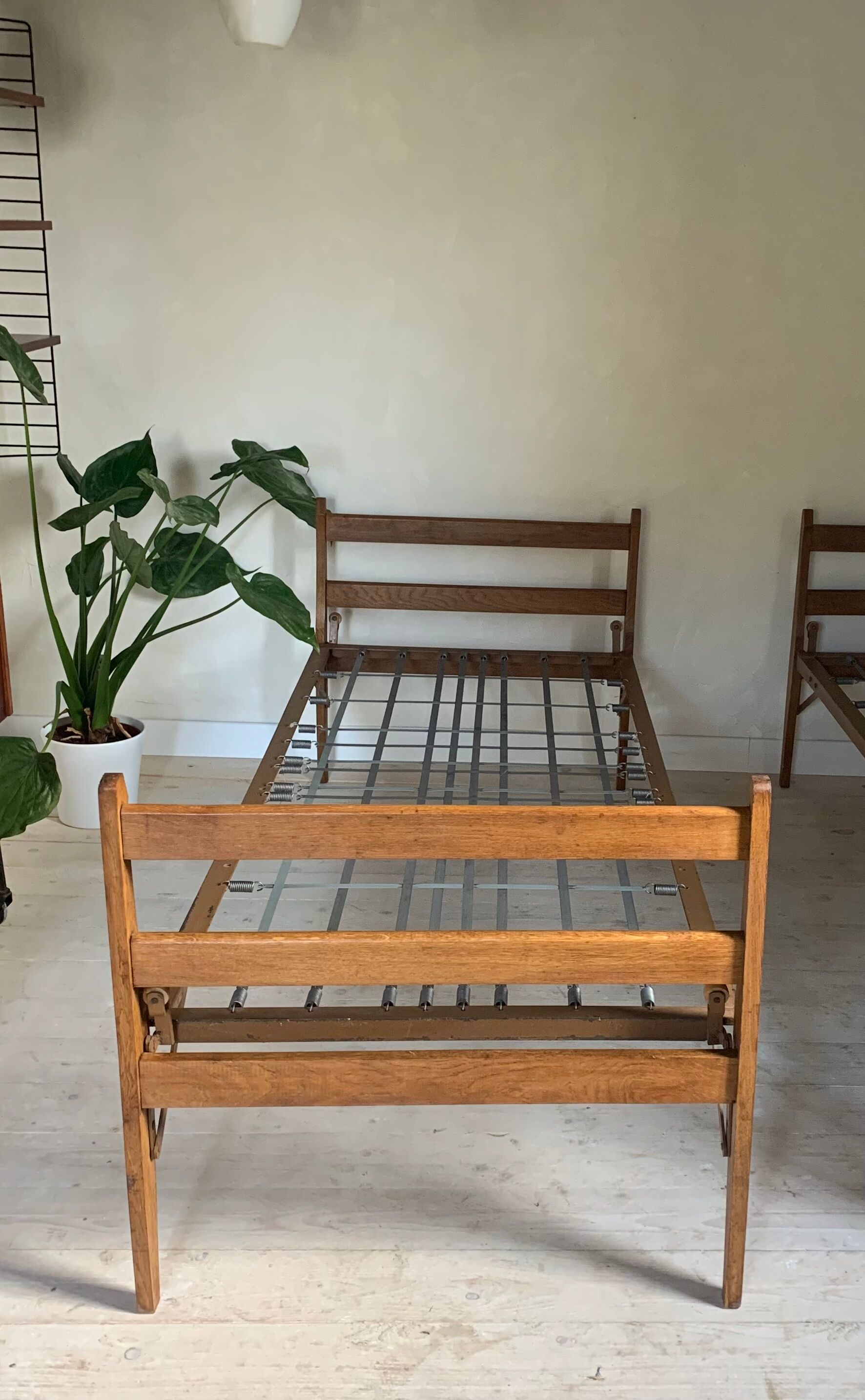 Daybed Vintage Solid Oak Bed - 2 remaining