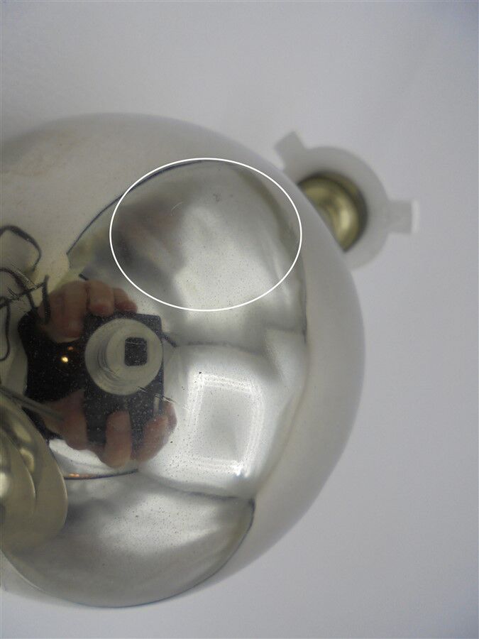 Barbier's signed lamp