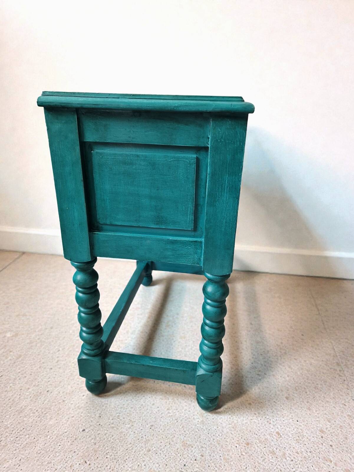 Small side table / large bedside table