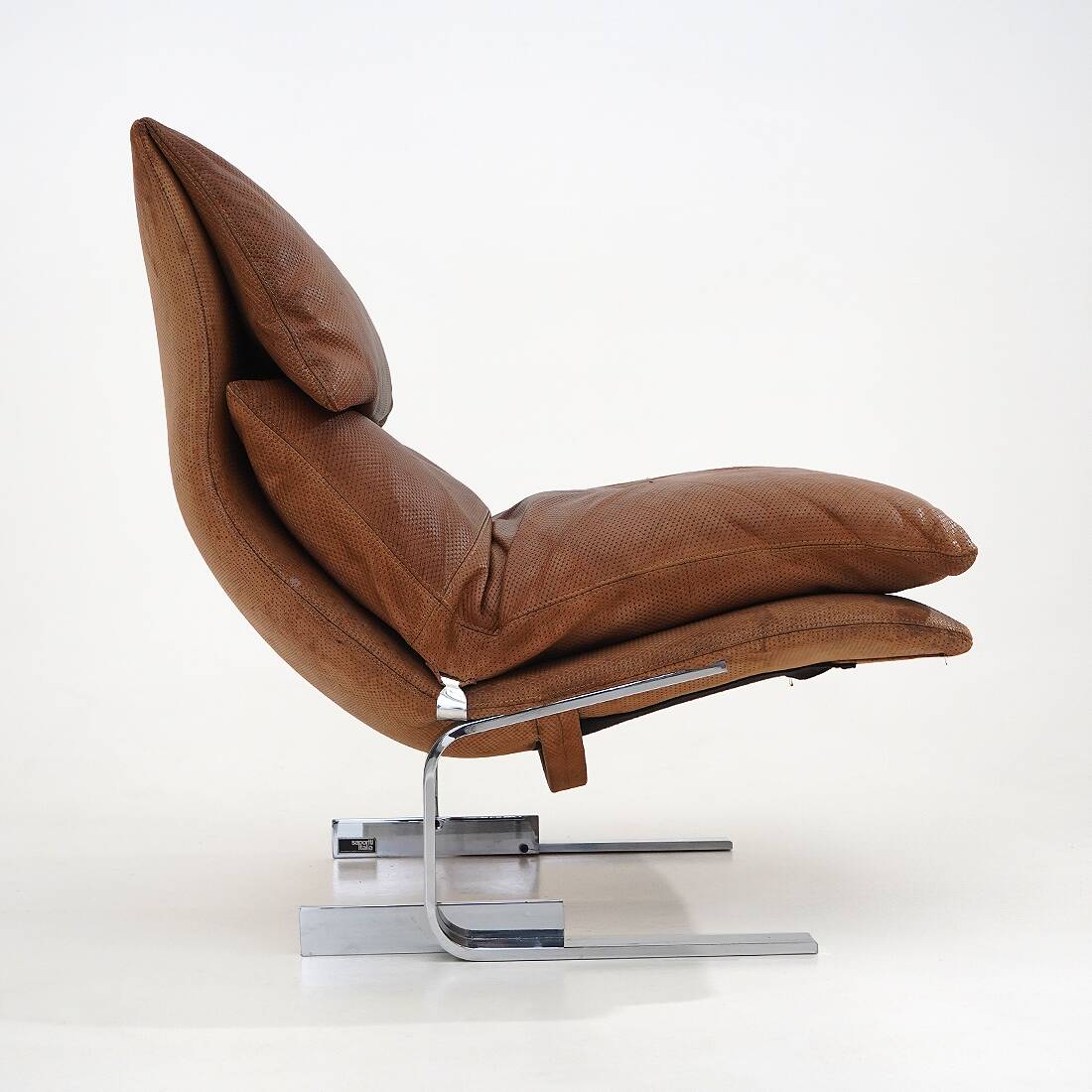 Pair of “Onda” armchairs by Giovanni Offredi for Saporiti, 1970s