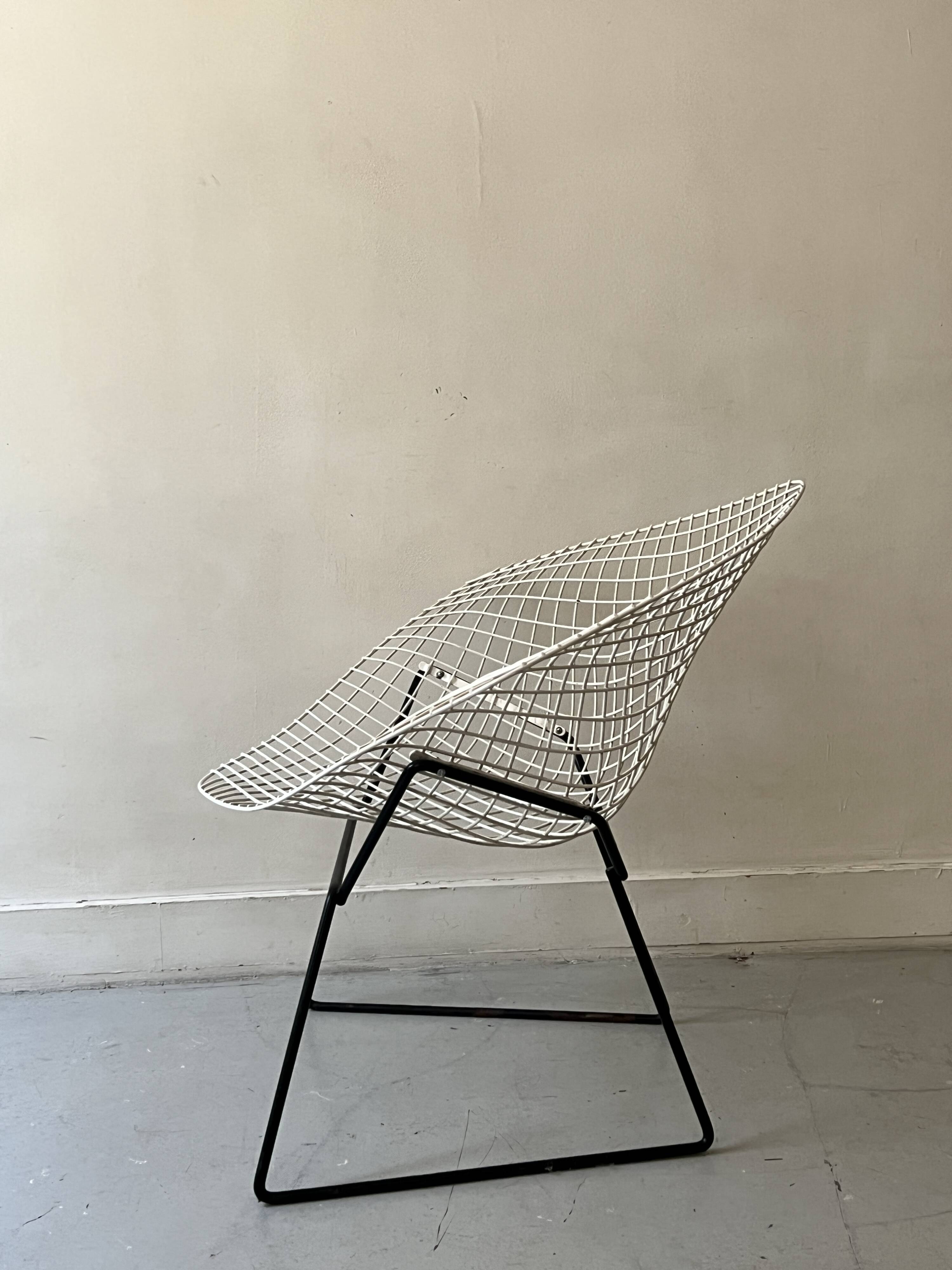 Diamond armchair by Harry Bertoia for Knoll, design 1960
