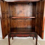 Chinese lay cabinet