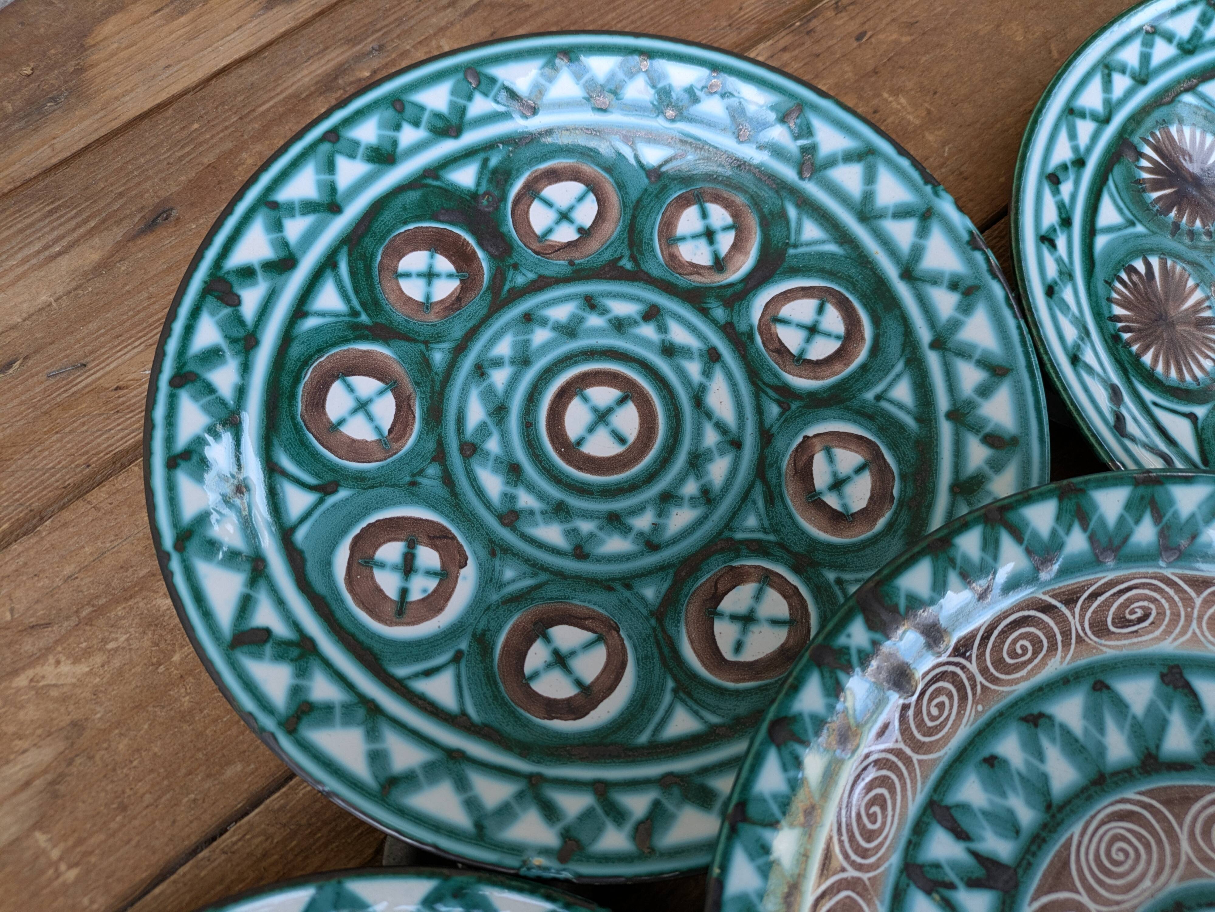 Set of 6 old Robert Picault dinner plates 24cm