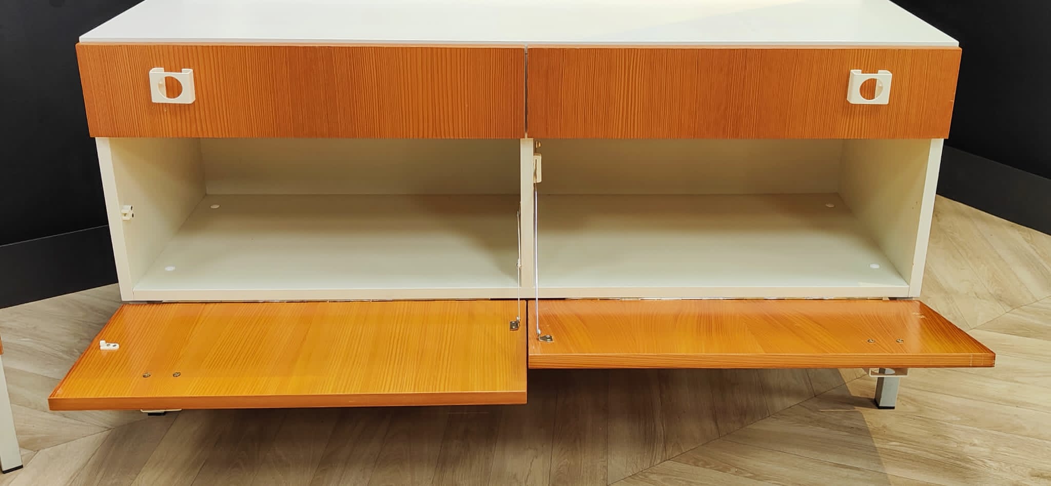 Set of vintage cabinets