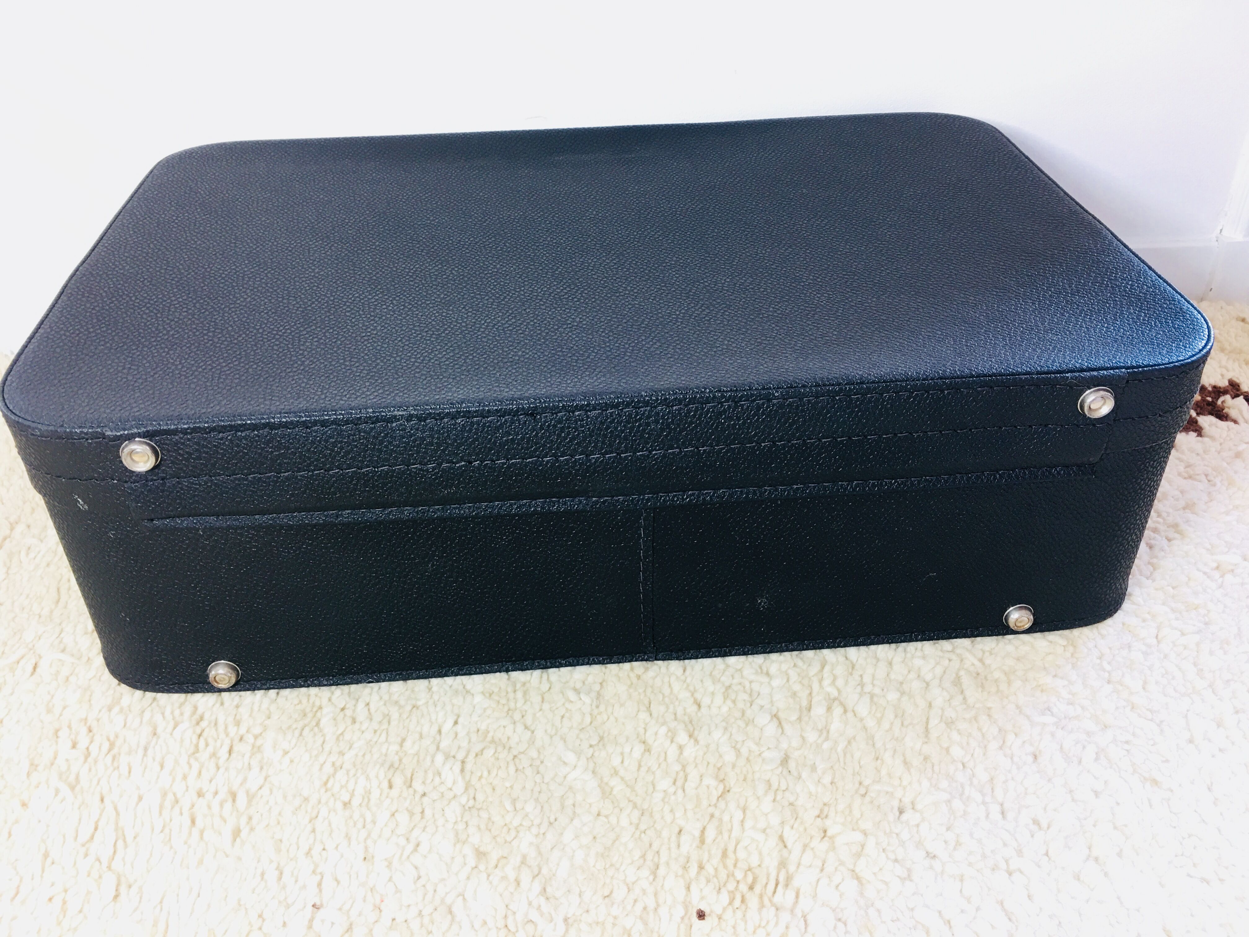 Valise noire vintage