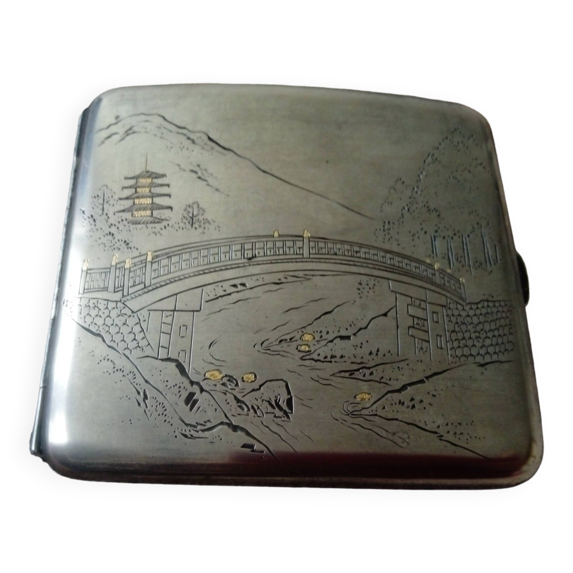 Old sterling silver cigarette case with Japanese decor