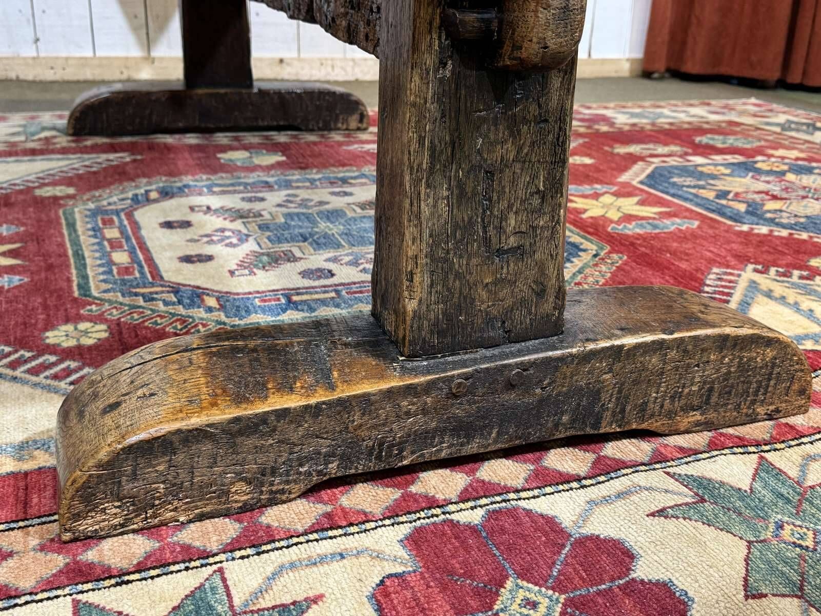 Table monastère anglaise en chêne XIXème