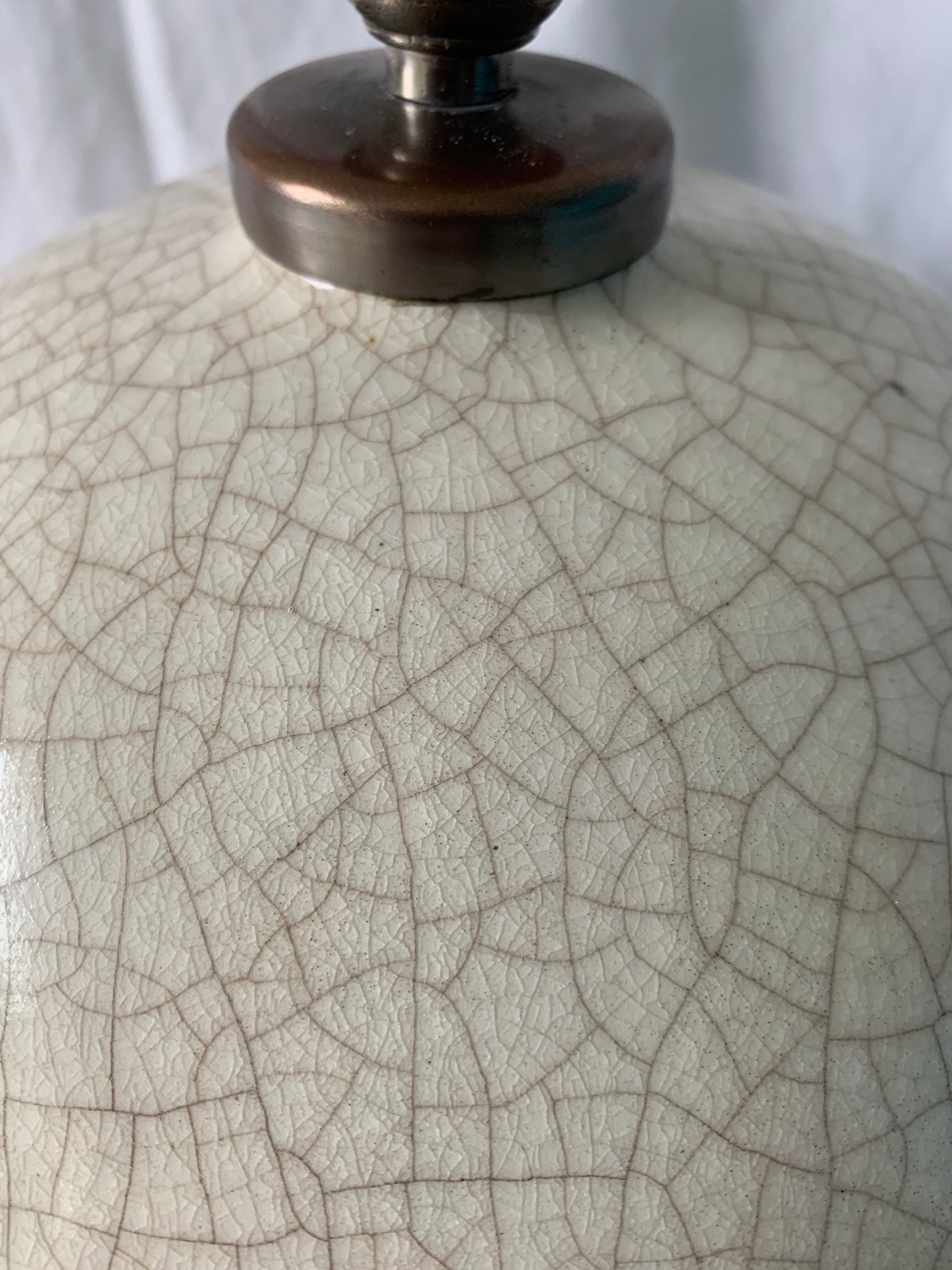 Crystal cracked ceramic ball lamp foot