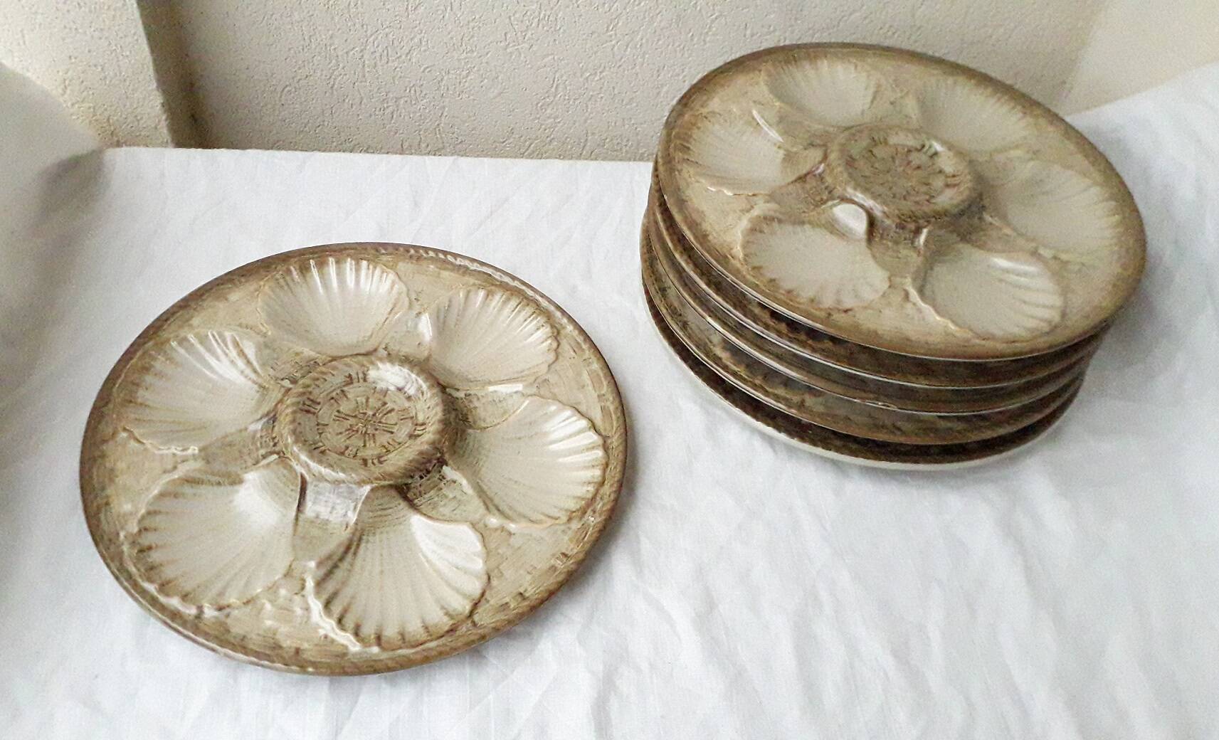 Shell service in slipware