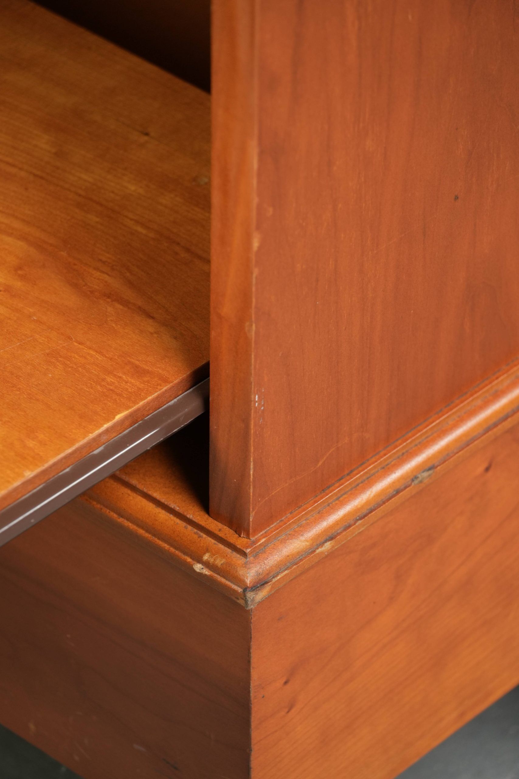 Classic wooden desk in English style with 4 drawers and a blue leather top