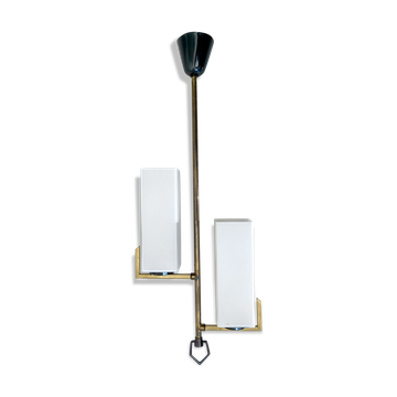 Arlus suspension in raw brass and opaline satin.