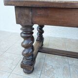 Louis XIII walnut table from the 19th century.