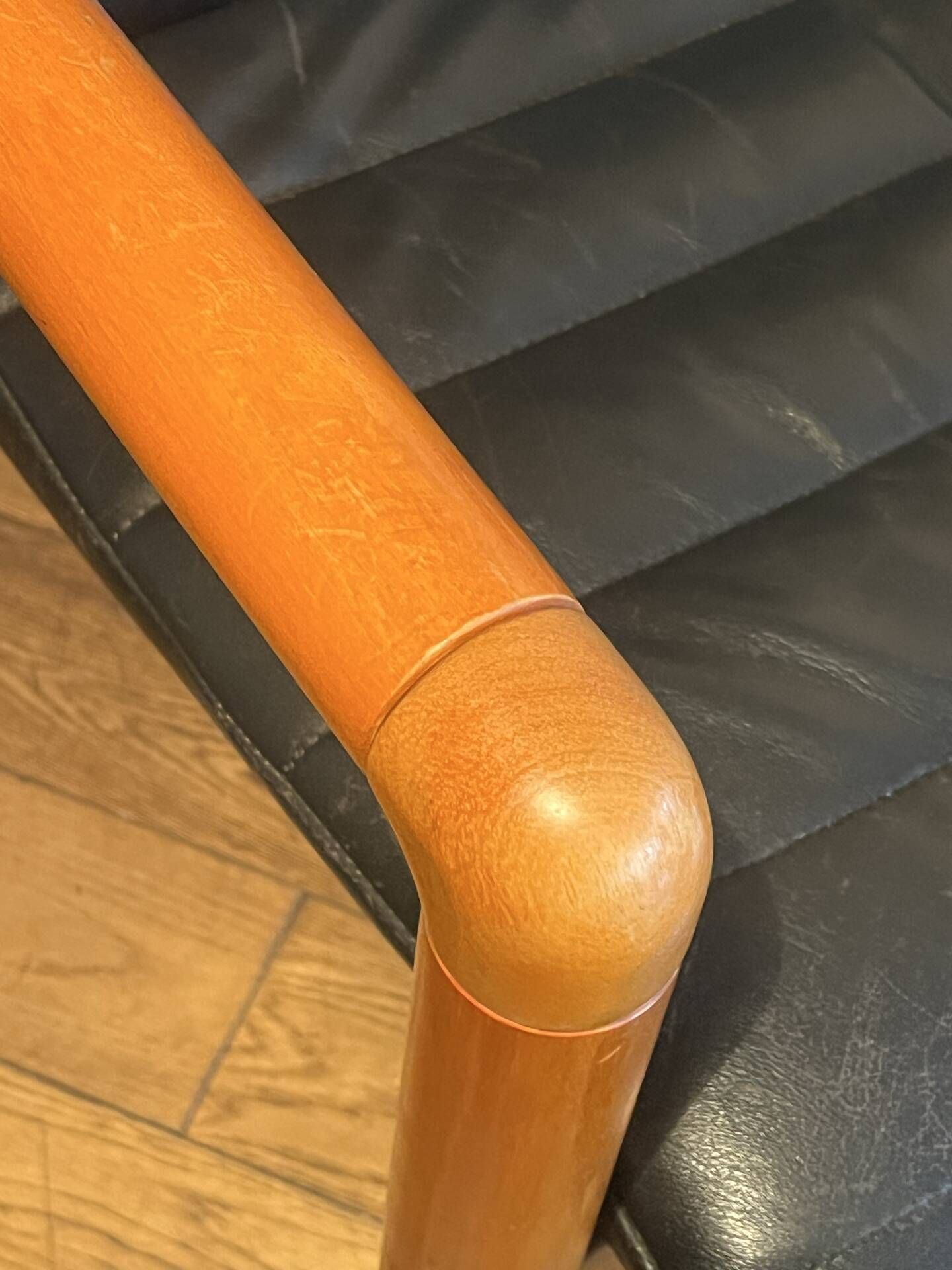 Flötotto armchair