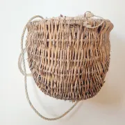 Vintage woven wicker fisherman's bag – Wall rattan basket