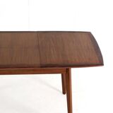 Extendable dining table 'Borsele'