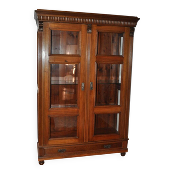 Antique wooden and glass cabinet in brown - 1900 style display case with carved mouldings.