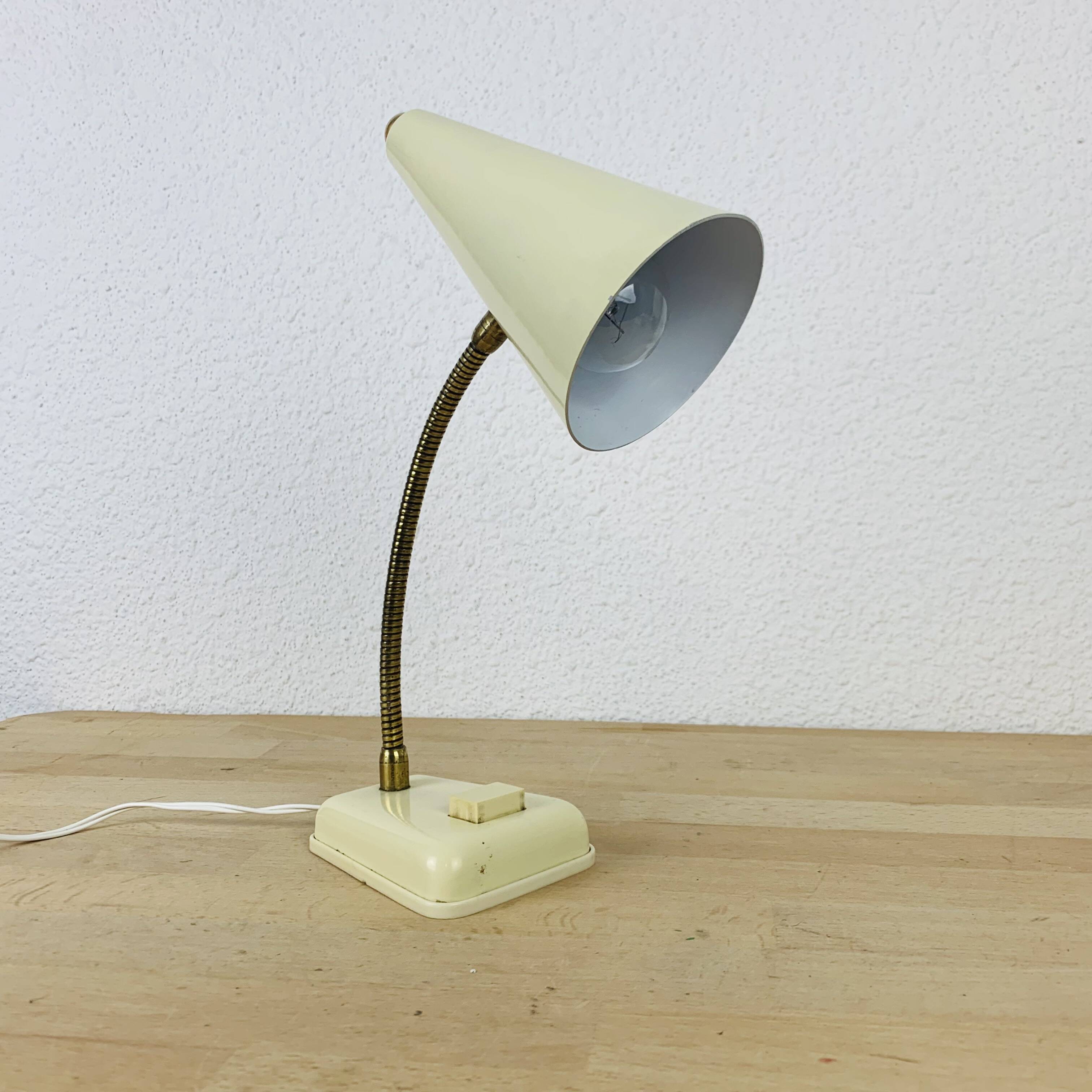 Lampe cocotte années 50 métal