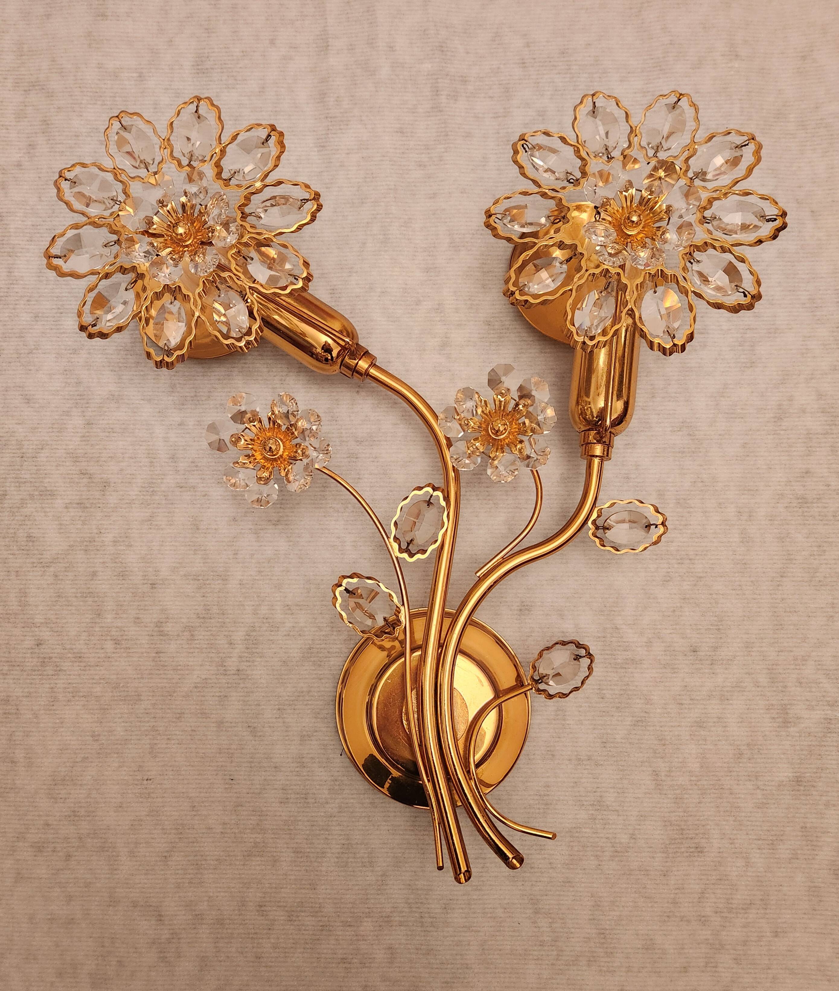 Set Hollywood Regency Wandlampe vergoldet Messing Swarovski-Kristalle Palwa