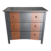 Small two-tone painted chest of drawers