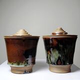 A pair of vintage stoneware pots from the 80s-90s with a Japanese style, signed handmade pottery.