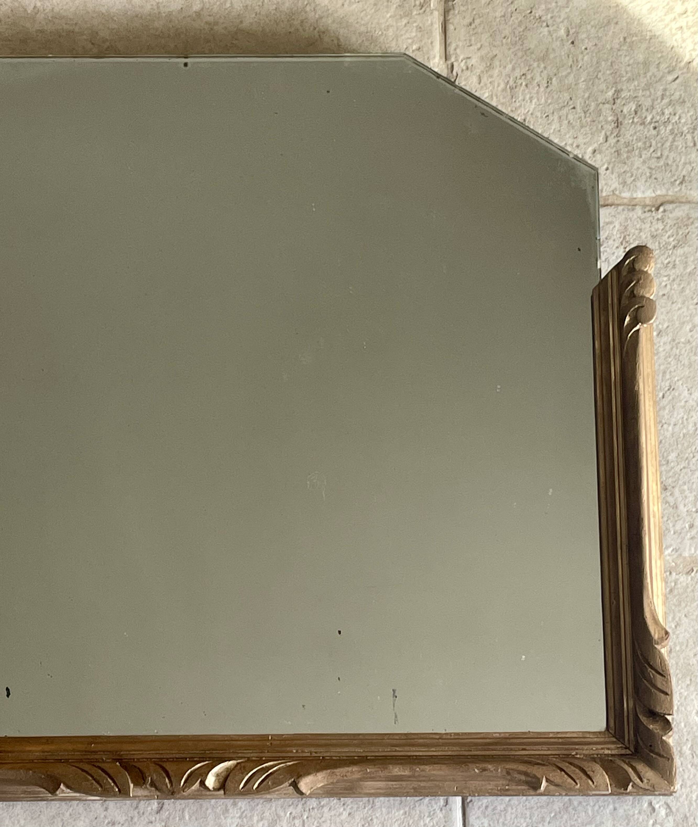 Miroir Art déco en bois doré 74x61