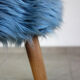 Tabouret moumoute bleue, années 60