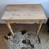 elm table