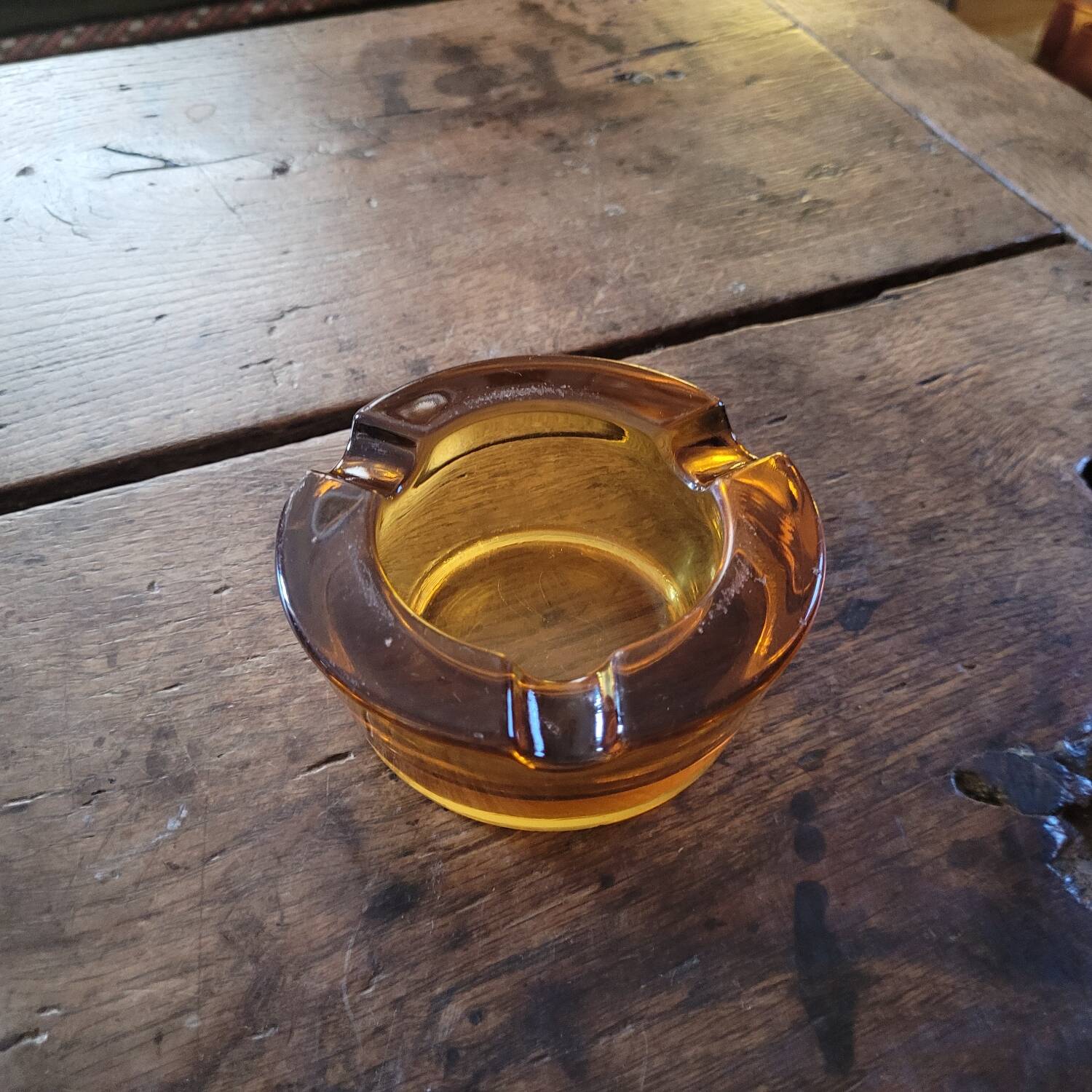 Cendrier verre ambré moulé vintage années 70