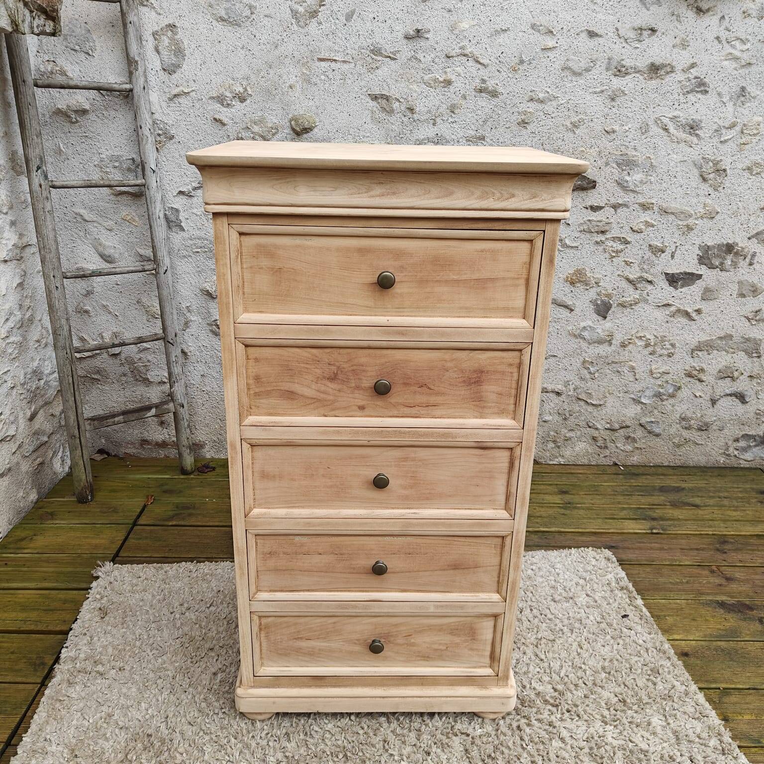 5-drawer chest of drawers