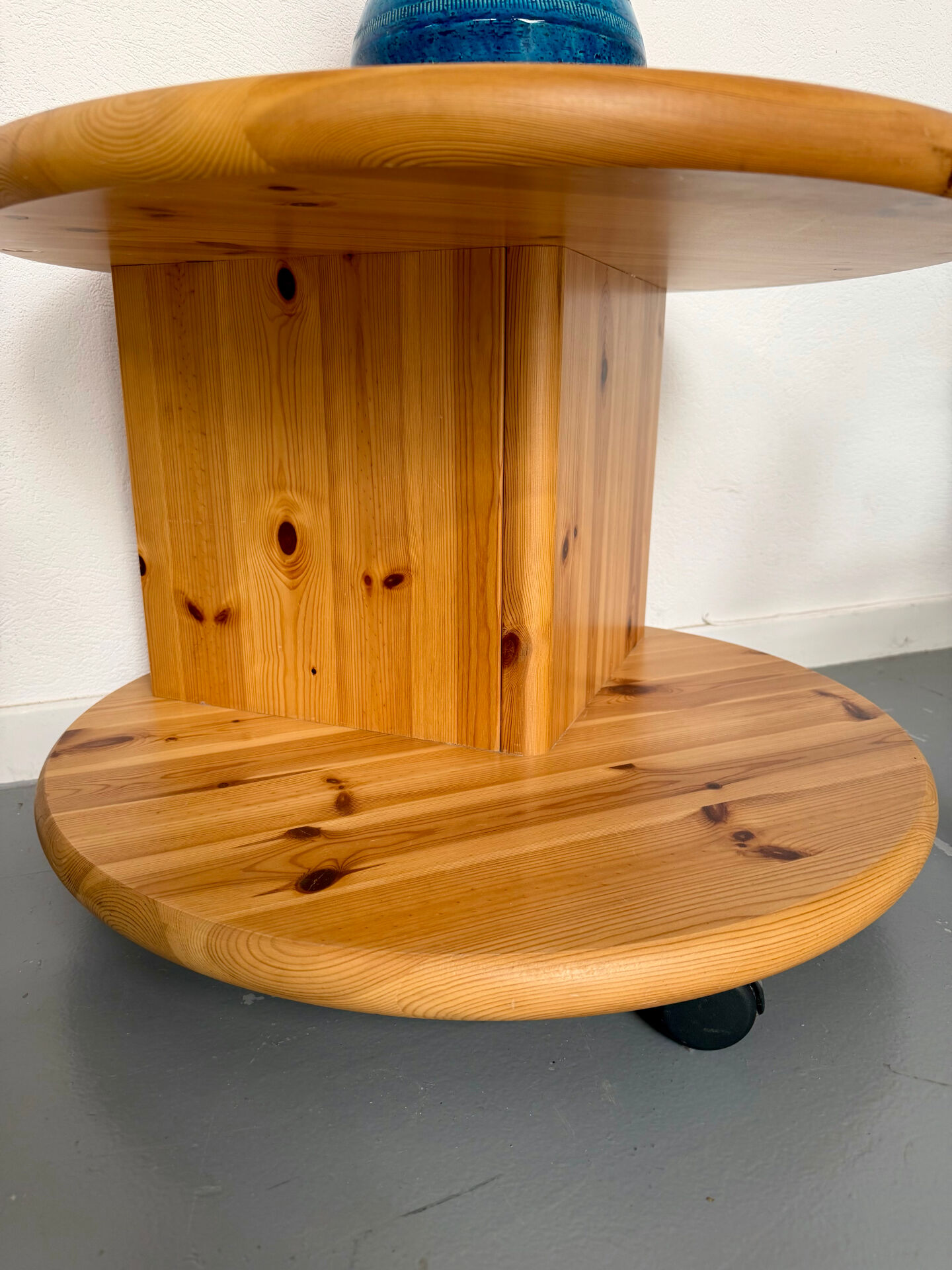 Side table, end table X2, solid pine, 1970s design.