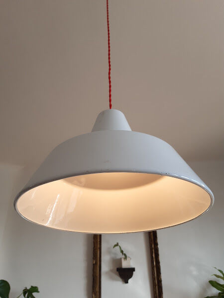Suspension en rôle émaillée Louis Poulsen,  1960
