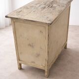 Buffet bas ancien en bois patiné