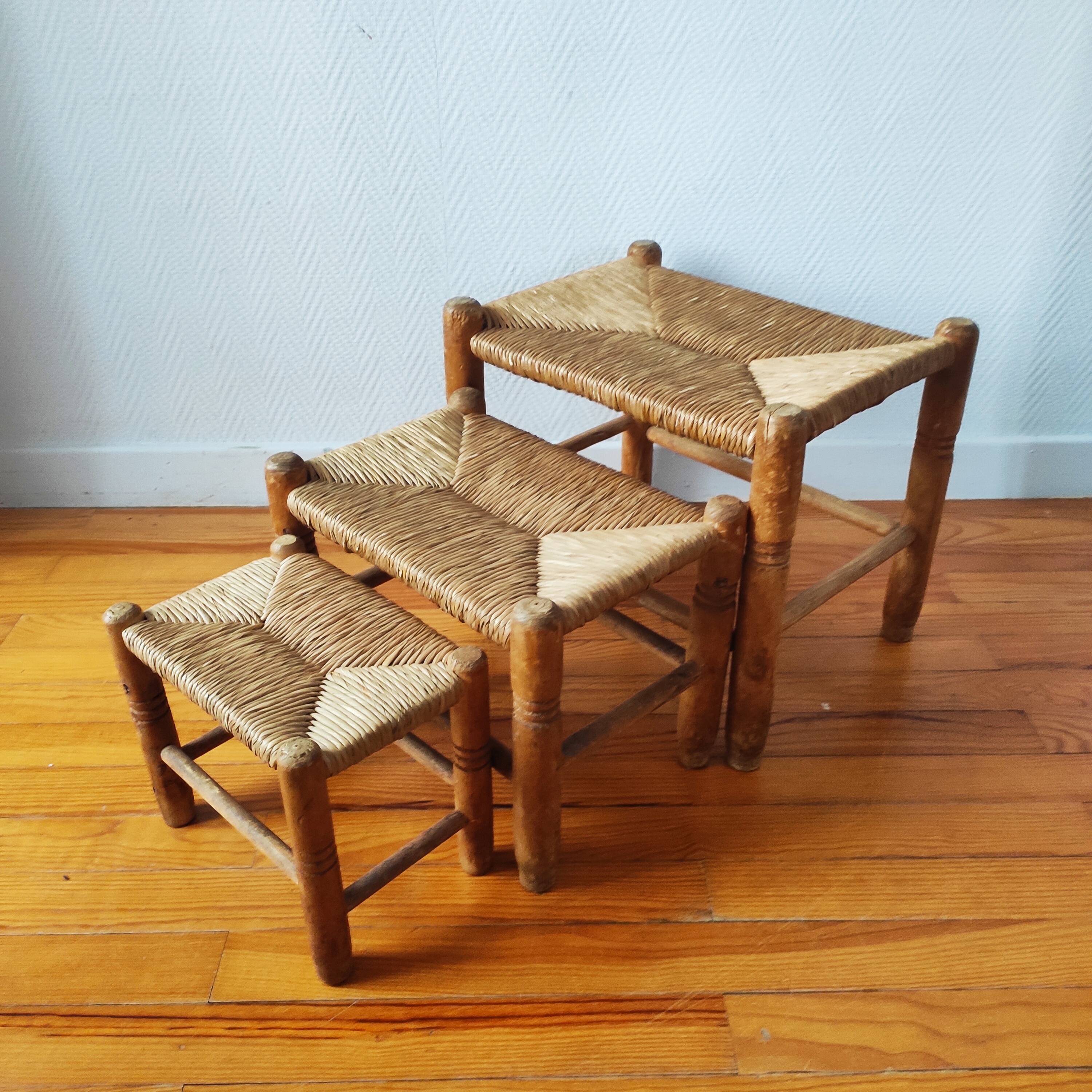Set of 3 small wooden and straw benches/stools Vintage 60-70s