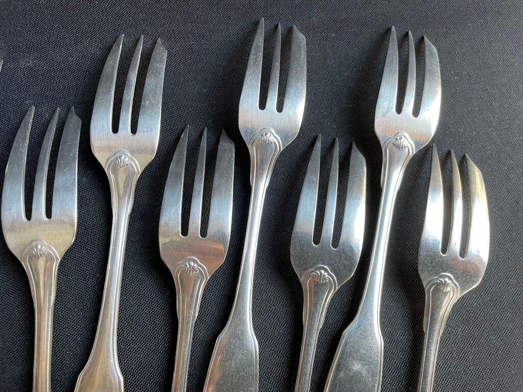 12 Christofle silver metal cake forks model Vendôme/Arcantia before 1983