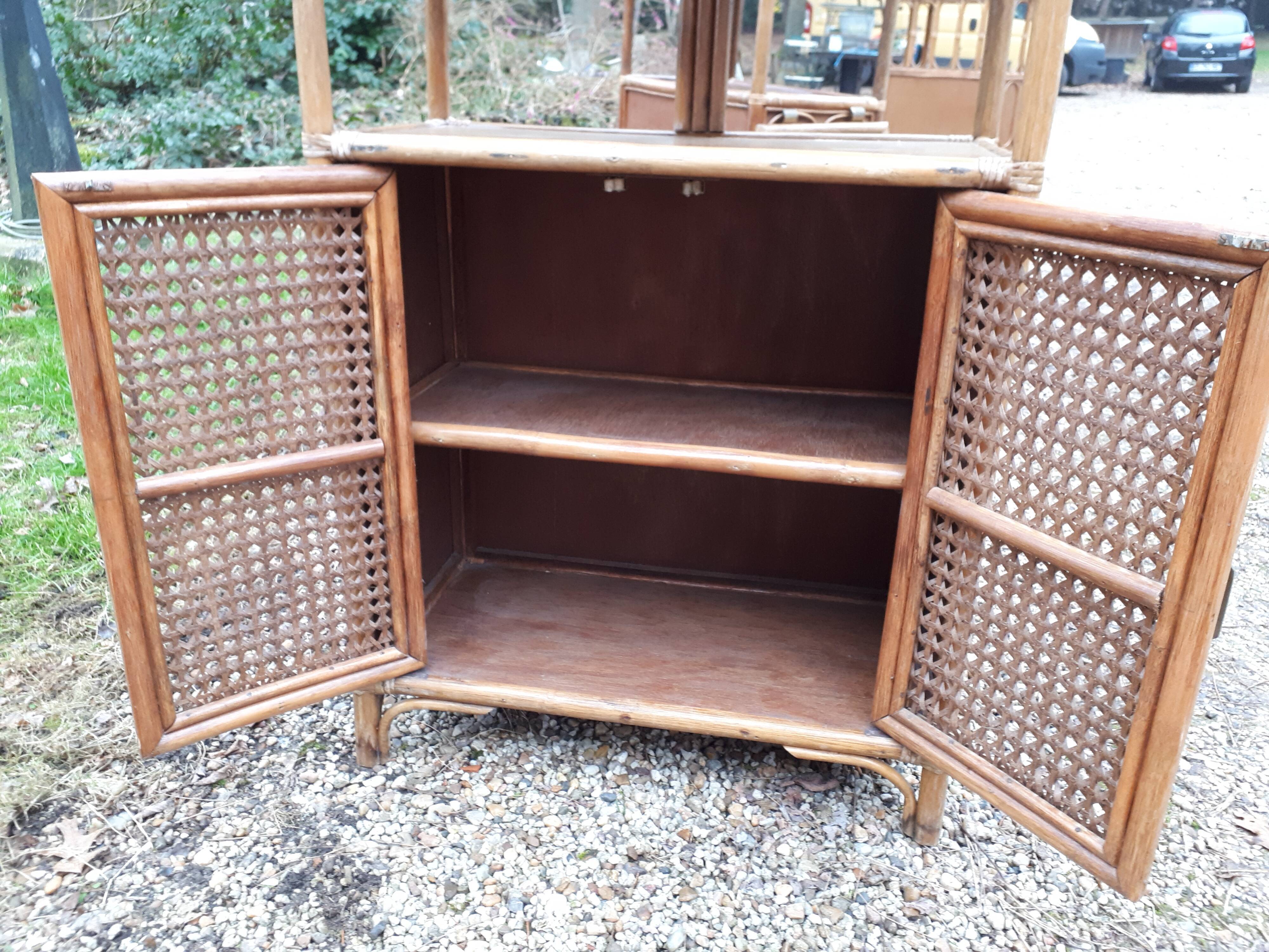 Set of 2 bookcases