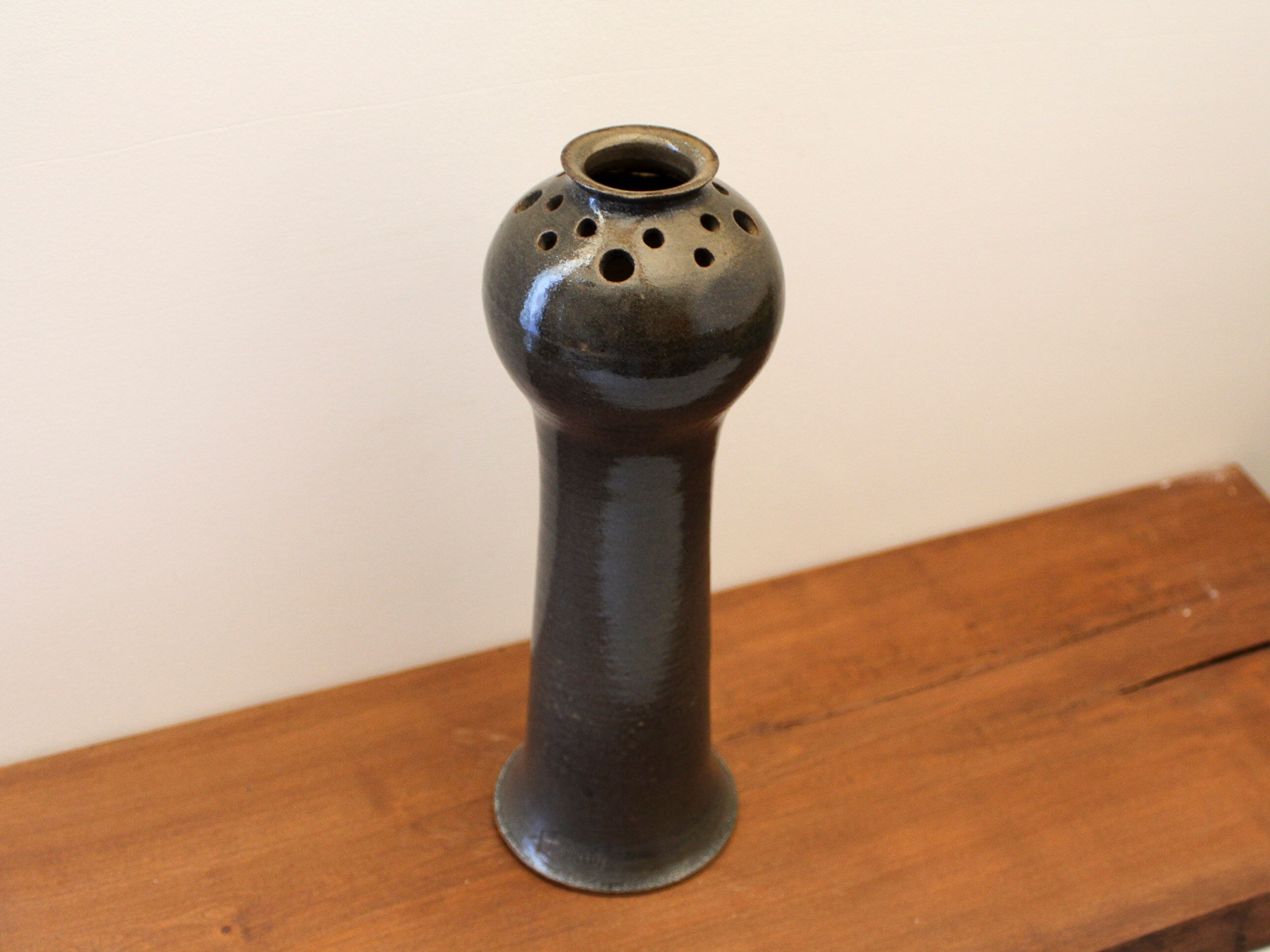 Vase pique flowers ceramic