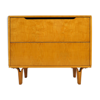 Buffet rétro vintage des années 1970
