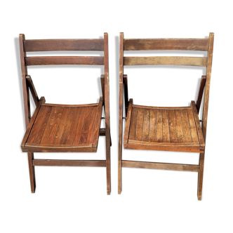 Pair of vintage wooden folding chairs (possibility of 2 additional lots)