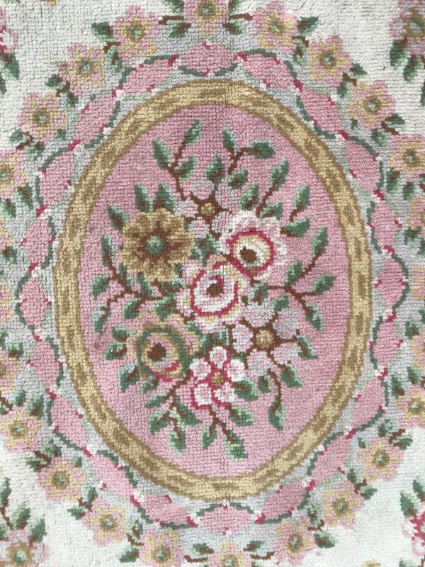 Carpet old French Aubusson knotted 175 X 256 CM