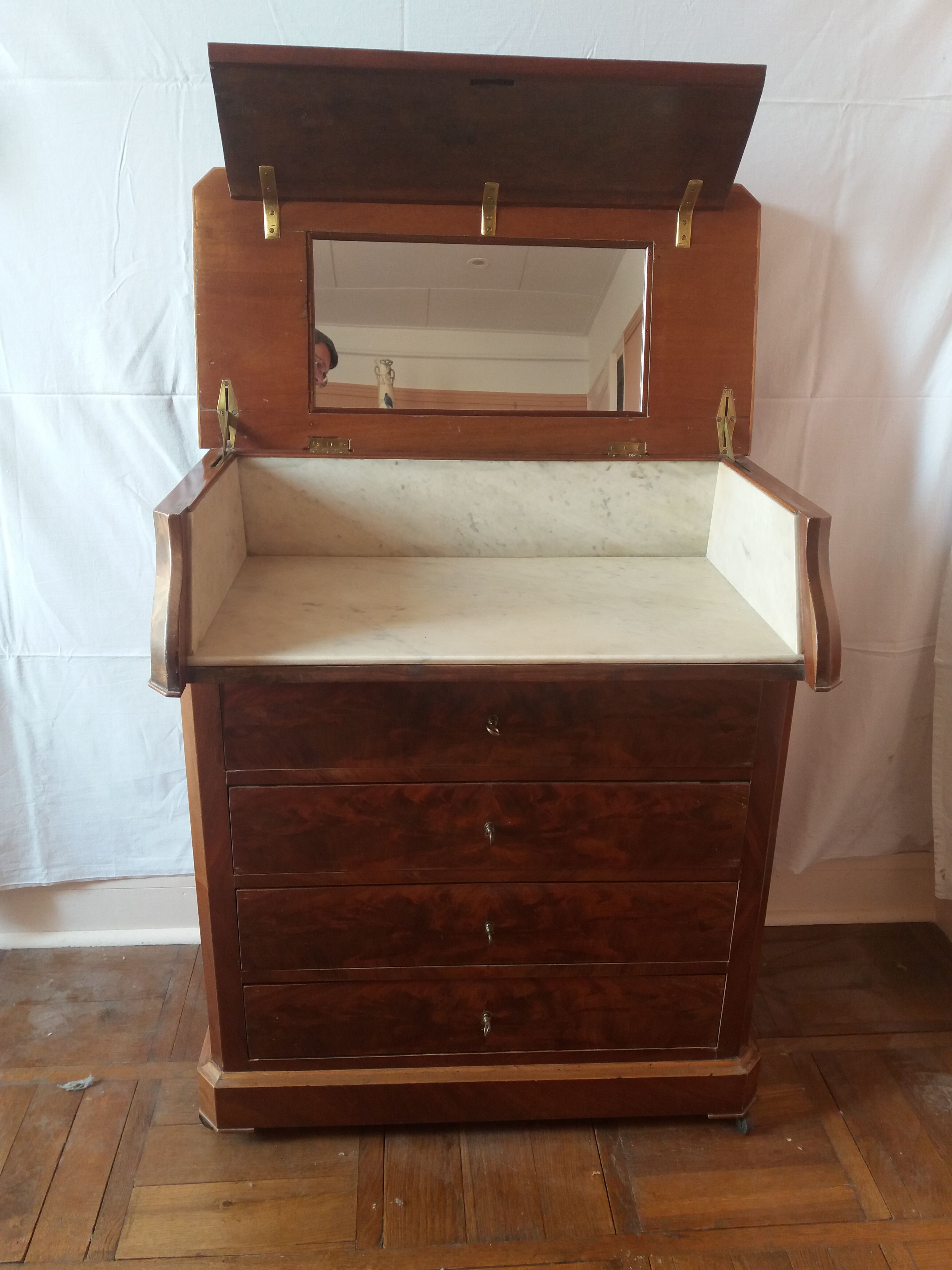 Vanity with drawers