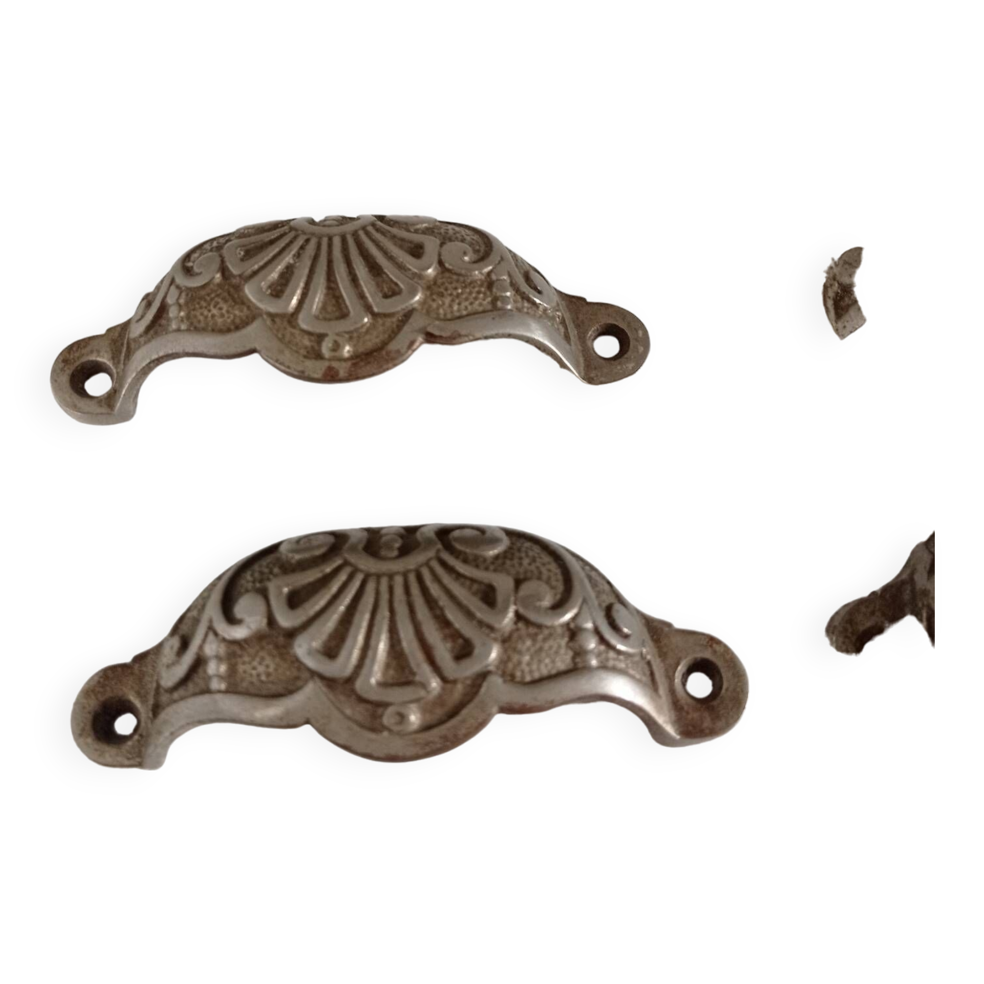Shell handles